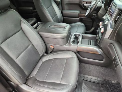 Used 2020 GMC Sierra 1500 SLT RWD image 14