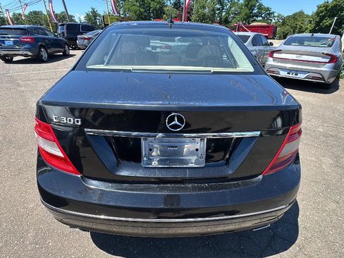 Used 2011 Mercedes-Benz C 300 Sedan image 6