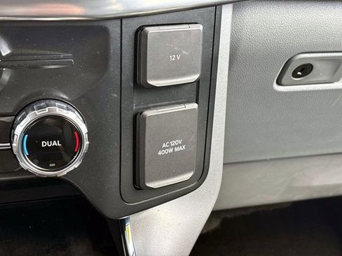 Used 2022 Ford F150 Lariat w/ Equipment Group 502A High AWD/4WD image 28