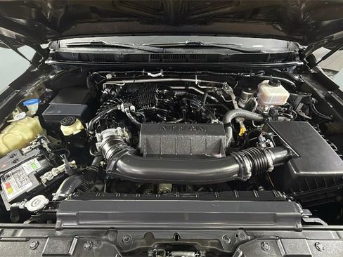 Used 2022 Nissan Frontier SV image 36