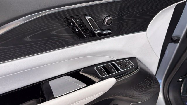 Used 2024 Cadillac Lyriq Sport w/ LPO, Floor Liner Package RWD image 15