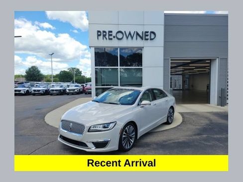 Used 2019 Lincoln MKZ Reserve AWD/4WD image 1