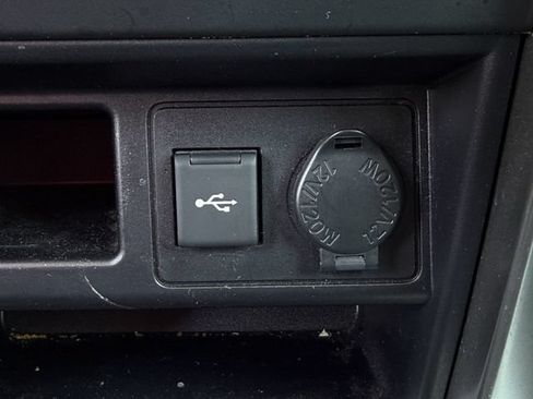 Used 2024 Toyota 4Runner SR5 RWD image 20