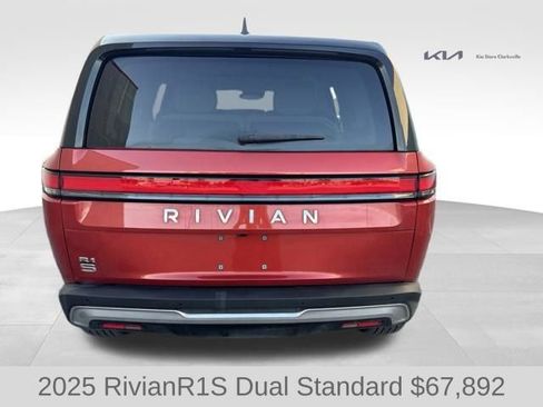 Used 2025 Rivian R1S Adventure Dual AWD/4WD image 7