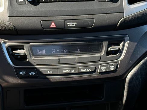 Used 2017 Honda Ridgeline RT image 17