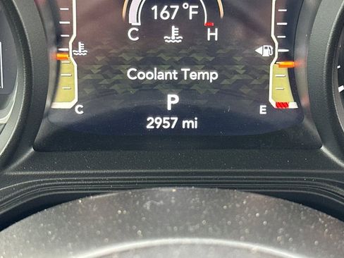 Used 2025 Jeep Gladiator Rubicon image 25