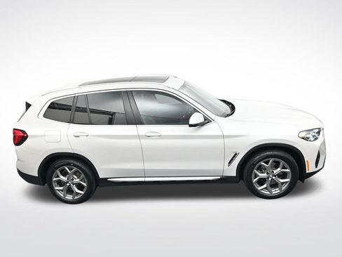 Used 2024 BMW X3 xDrive30i AWD/4WD image 23