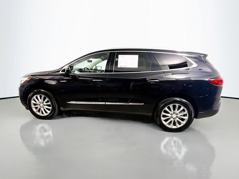 Used 2019 Buick Enclave Premium w/ Experience Buick Package FWD image 4