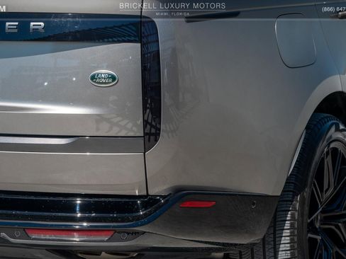 Used 2023 Land Rover Range Rover SE image 51