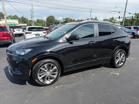 Used 2023 Buick Encore GX Select w/ Sport Touring Package AWD/4WD image 3