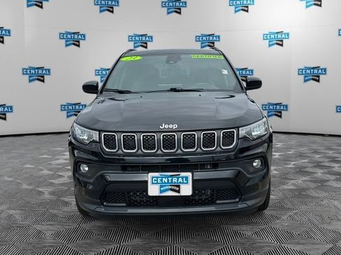 Used 2023 Jeep Compass Latitude AWD/4WD image 9