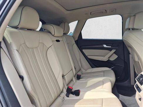 Used 2024 Audi Q5 2.0T Premium AWD/4WD image 20