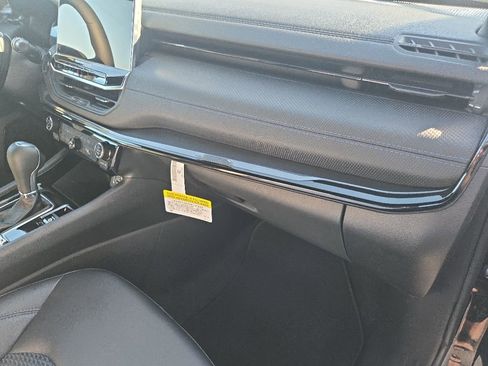 New 2026 Jeep Compass Latitude AWD/4WD image 68