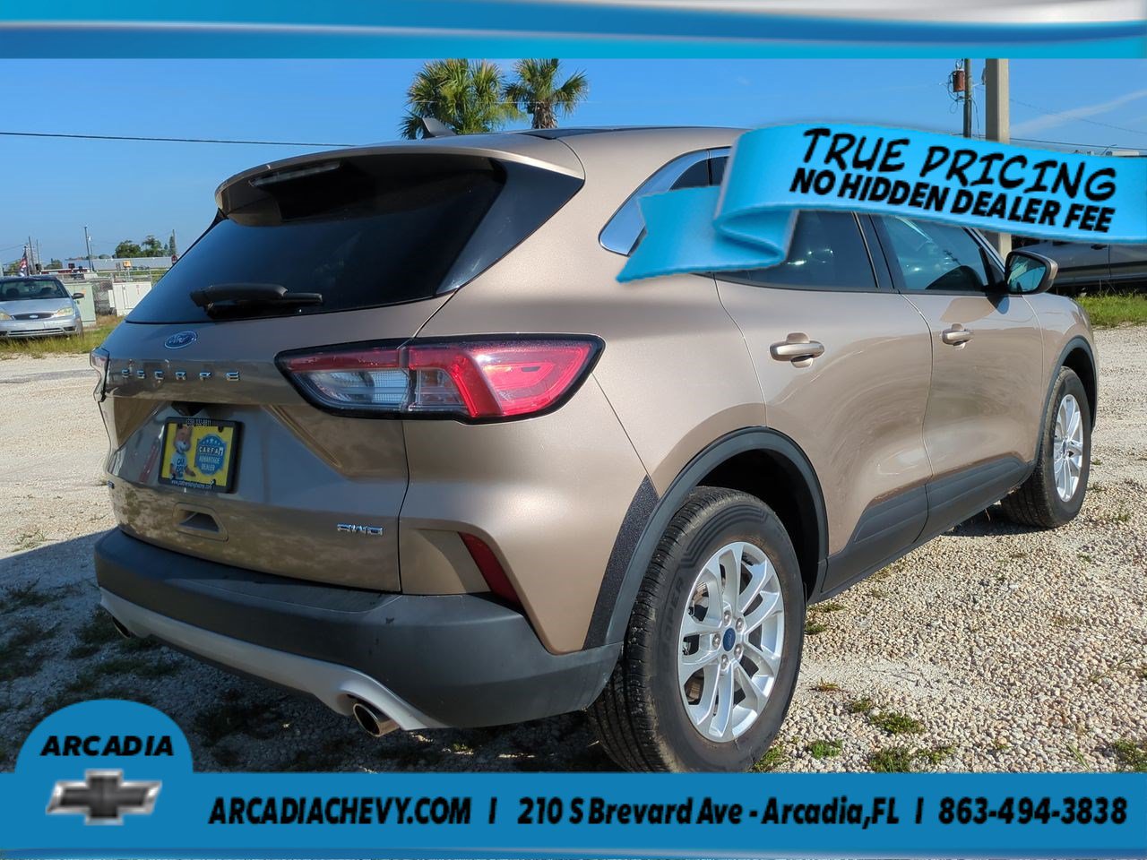 Used 2021 Ford Escape SE w/ Convenience Package AWD/4WD image 4