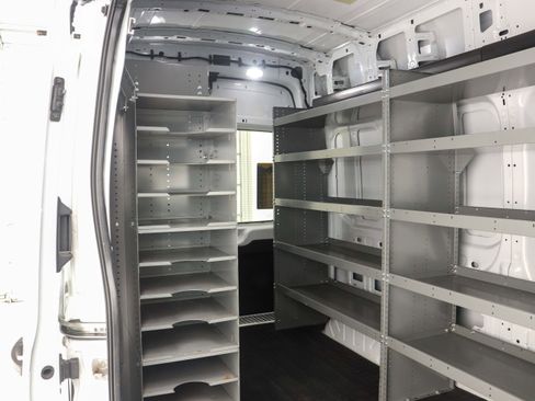 Used 2024 Ford Transit 250 148 High Roof image 16