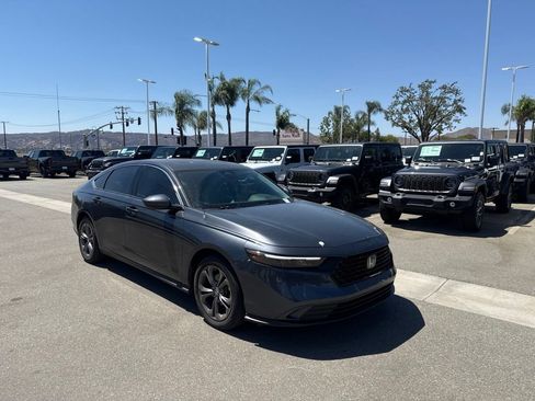 Used 2024 Honda Accord EX image 2