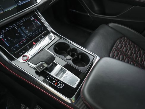 Used 2024 Audi RS Q8 image 22