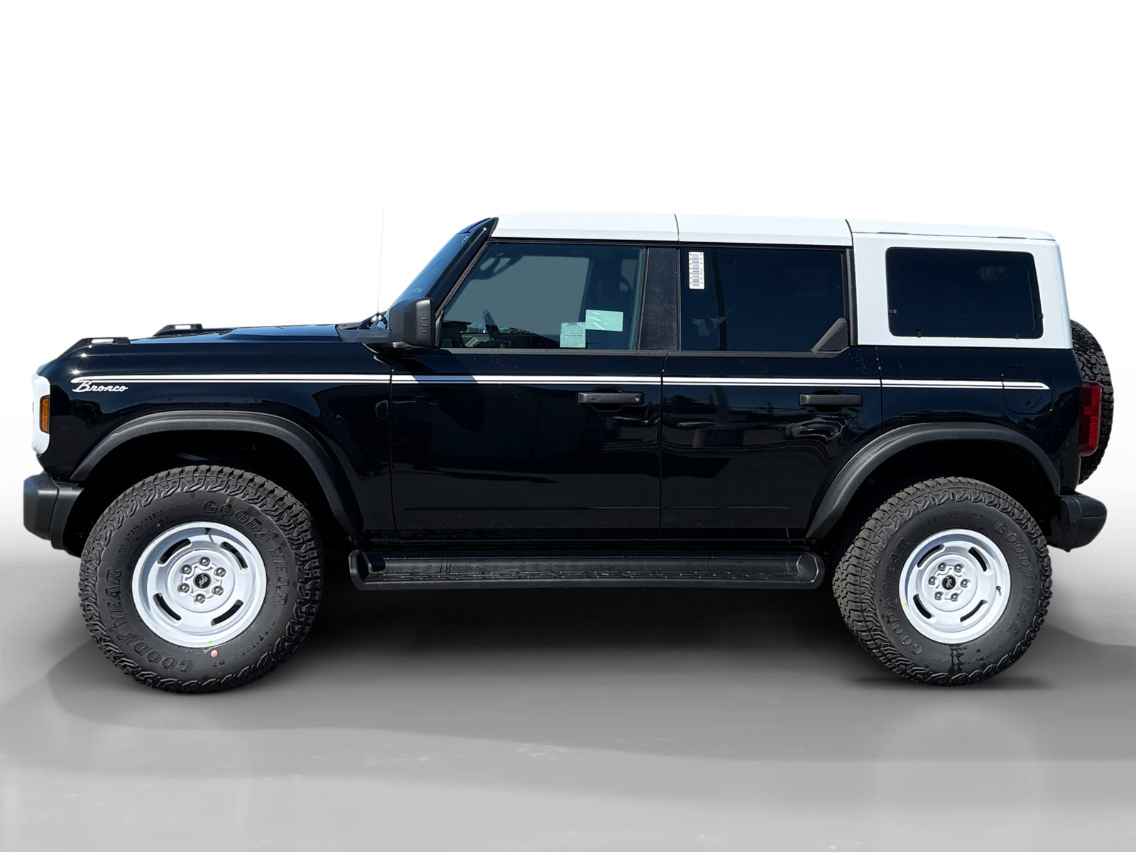 New 2026 Ford Bronco Heritage Edition AWD/4WD image 2