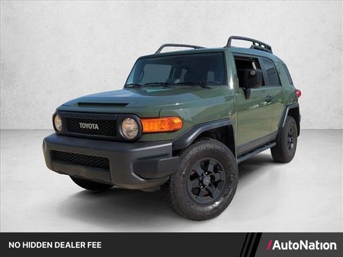 Used 2011 Toyota FJ Cruiser 4WD w/ Trail Teams Special Edition image 1