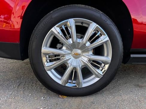 Certified 2024 Chevrolet Suburban High Country w/ Max Trailering Package image 4