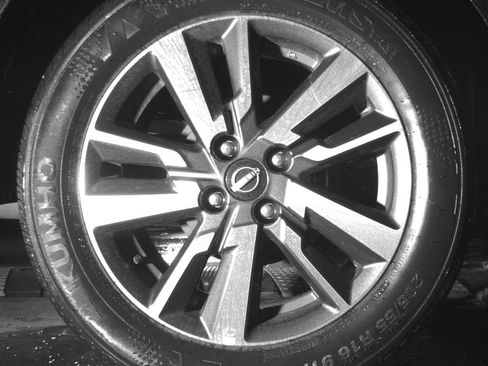 Used 2025 Nissan Versa SV image 15