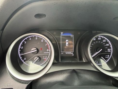 Used 2022 Toyota Camry LE w/ Carpet Mat Package (TMS) image 6