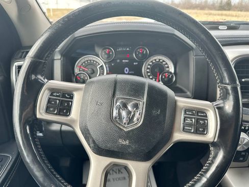 Used 2018 RAM 1500 Laramie w/ Convenience Group AWD/4WD image 13