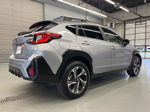 Certified 2024 Subaru Crosstrek 2.0i Premium image 7