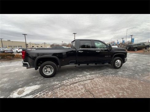 Certified 2024 Chevrolet Silverado 3500 LTZ w/ LTZ Plus Package image 5