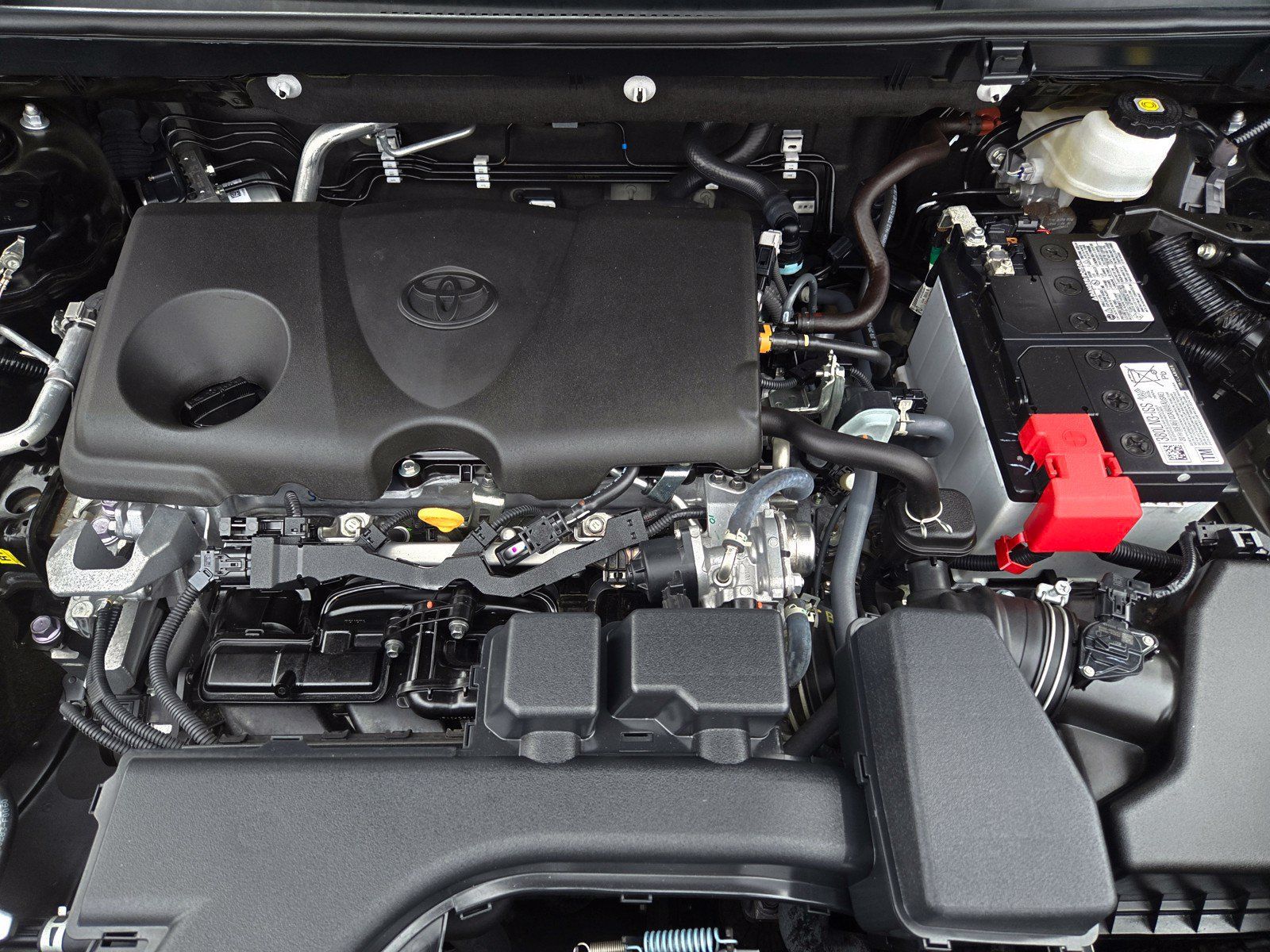 Certified 2025 Toyota RAV4 LE AWD/4WD image 22