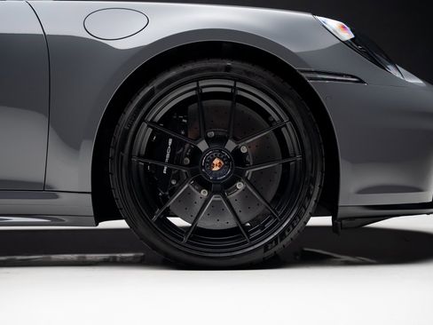 Used 2025 Porsche 911 Targa 4 GTS image 42