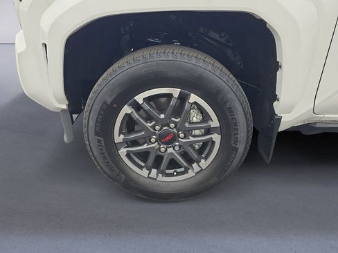 Used 2024 Toyota Tacoma TRD Sport w/ TRD Sport Upgrade Package AWD/4WD image 10