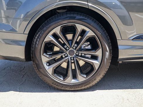 New 2026 Audi Q7 Premium Plus AWD/4WD image 8