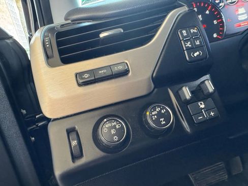 Used 2015 GMC Yukon Denali w/ Touring Package image 18