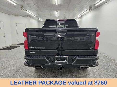 Used 2021 Chevrolet Silverado 1500 LT Trail Boss w/ Convenience Package II AWD/4WD image 6