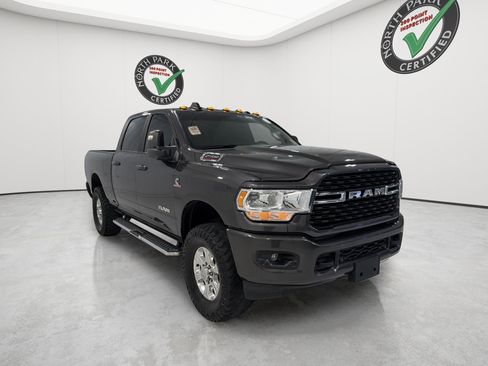 Used 2024 RAM 2500 Big Horn w/ Sport Appearance Package AWD/4WD image 7