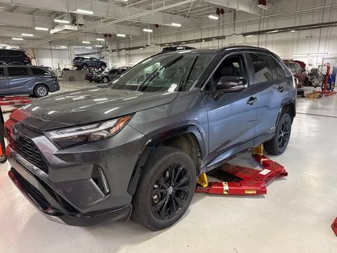 Used 2023 Toyota RAV4 XSE AWD/4WD image 1