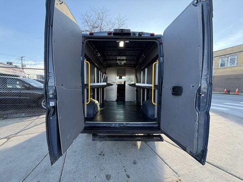 Used 2019 RAM ProMaster 2500 image 13