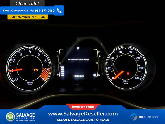 Used 2015 Jeep Cherokee Latitude AWD/4WD image 12
