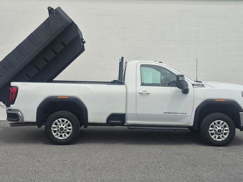 Used 2022 GMC Sierra 2500 SLE w/ SLE Convenience Package AWD/4WD image 8