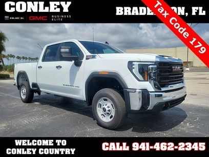 New 2025 GMC Sierra 2500 Pro w/ Convenience Package