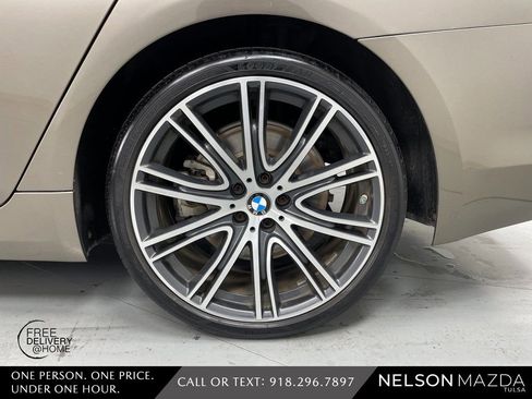 Used 2017 BMW 540i image 12