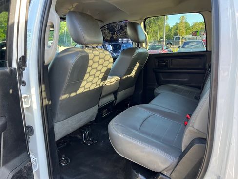 Used 2018 RAM 3500 Tradesman w/ Chrome Appearance Group AWD/4WD image 18