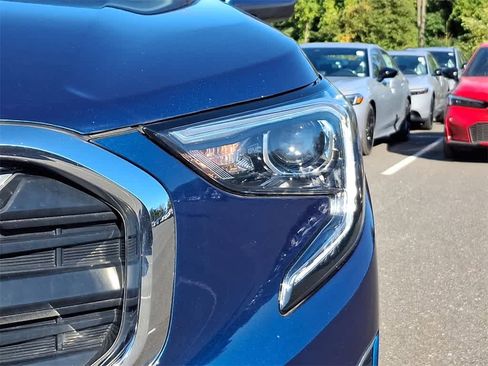 Used 2020 GMC Terrain SLE image 30