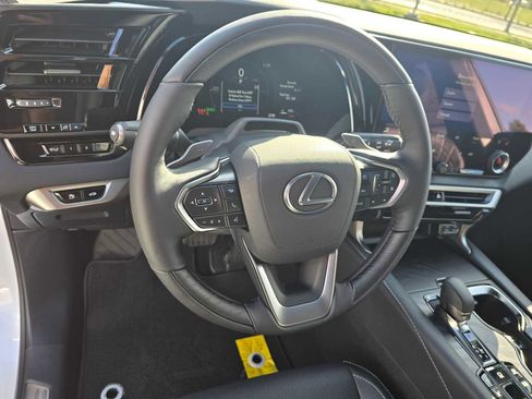 New 2026 Lexus RX 450h AWD image 26