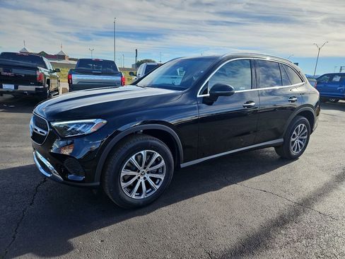 New 2026 Mercedes-Benz GLC 300 image 2