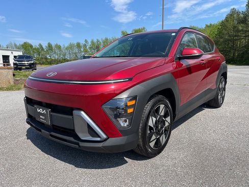 Used 2024 Hyundai Kona SEL FWD image 1