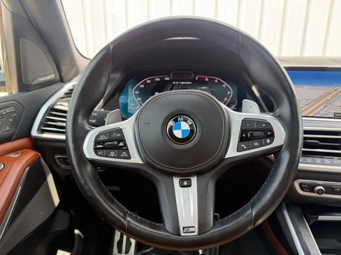 Used 2022 BMW X7 M50i AWD/4WD image 14