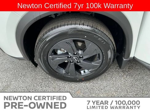 Used 2026 Nissan Rogue SV w/ Cold Weather Package FWD image 40