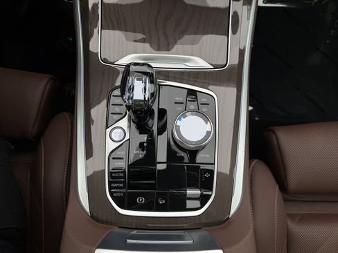 Used 2023 BMW X5 xDrive45e w/ Executive Package image 38